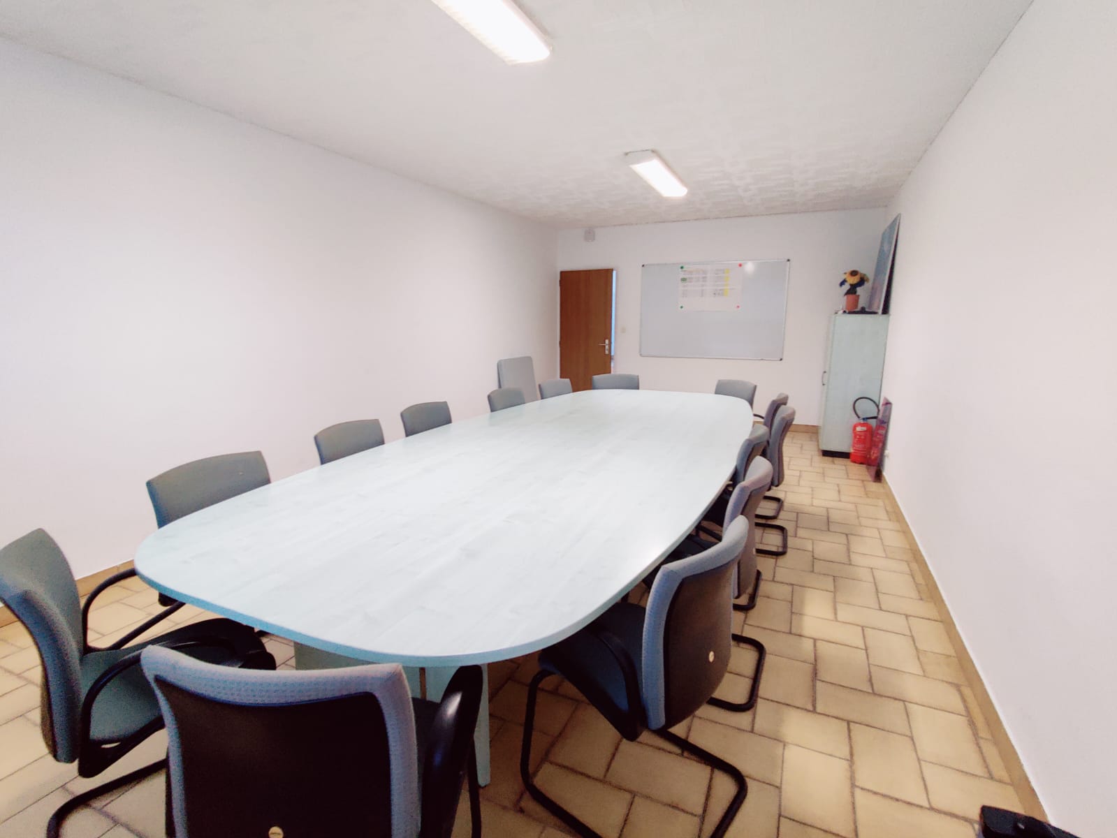 Salle de réunion Lucky-Vip 2